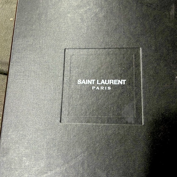 Heel: 5", Platform: 1 1/2" - Picture 4 of 4